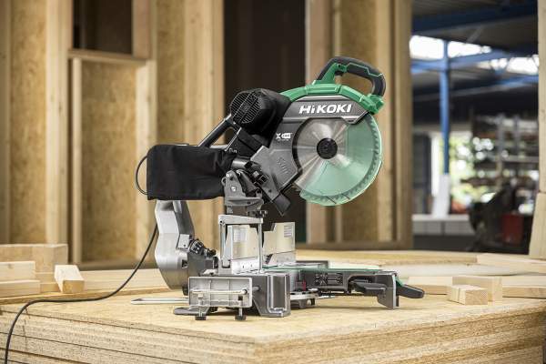 HiKOKI C12RSH3 240V 305mm (12") Sliding Compound Mitre Saw – XACT CUT LED, Double Bevel