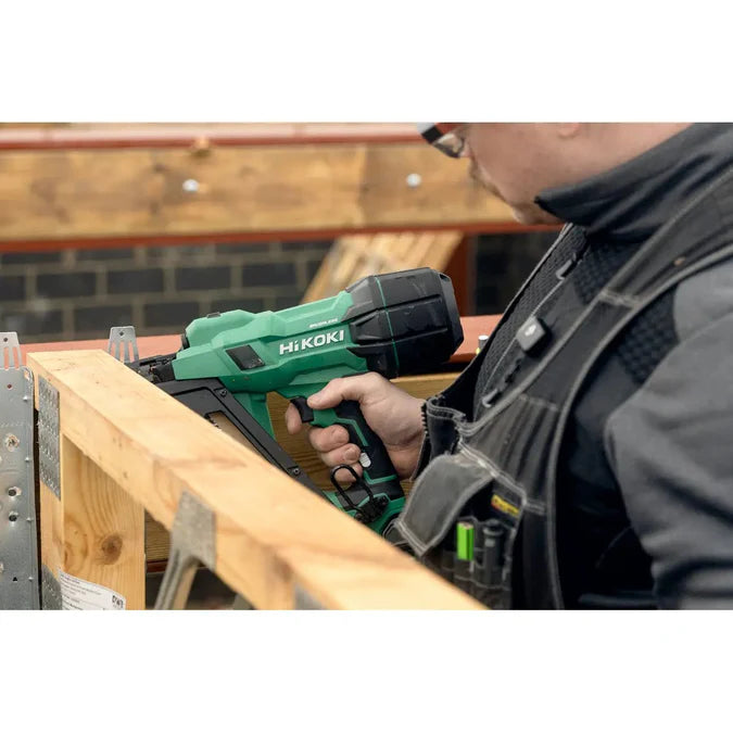 HiKOKI NR1838DKAJXZ 18V Brushless Metal Connector Nailer Kit (2 x 5.0Ah Multi Volt Batteries)
