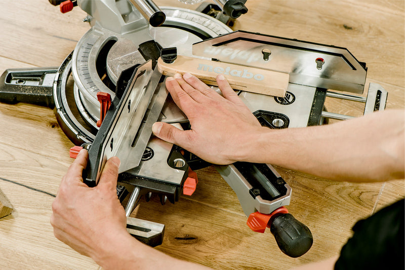 Metabo KGSV 72 Xact SYM (612216000) 240V Mitre Saw product image 6